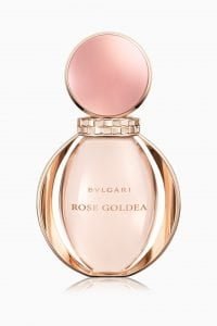 هدايا عيد الام حسب الشخصية, العمر والميزانيه مع الخيار الافضل لاماكن شراءها