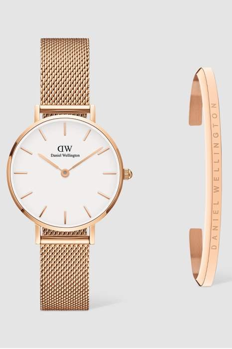 ساعات نسائية 2020