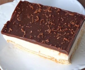 كبسة الدجاج و شوربة الشوفان و حلى بارد