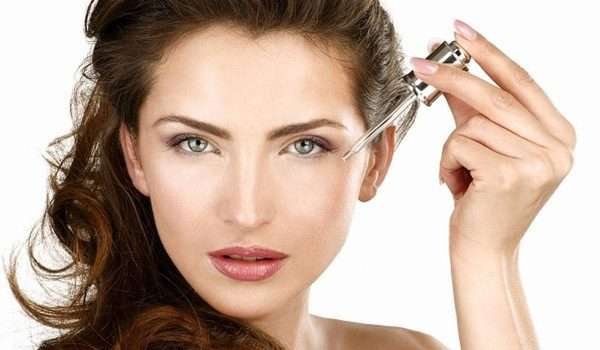 فوائد زيت الخروع للشعر والبشرة