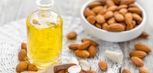 فوائد زيت اللوز الحلو للشعر