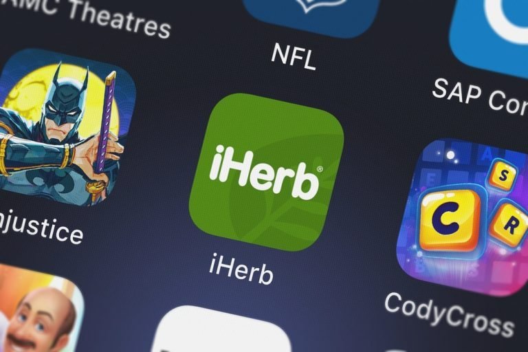 مميزات موقع اي هيرب