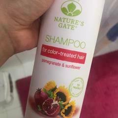 افضل شامبو من اي هيرب للشعر الجاف