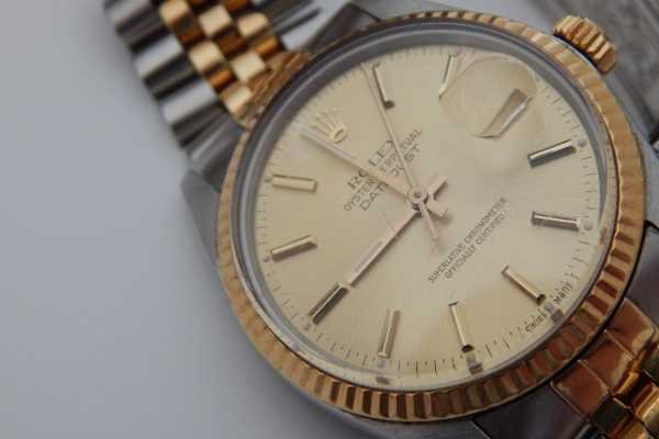 ساعات ROLEX