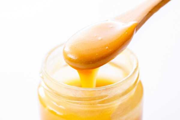 جرعة عسل المانوكا للمعده