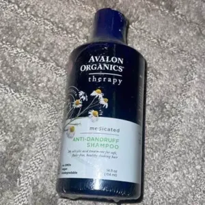 افضل شامبو طبي للقشرة لعلاج قشرة والتهاب فروة الرأس افضل شامبو طبي للقشرة